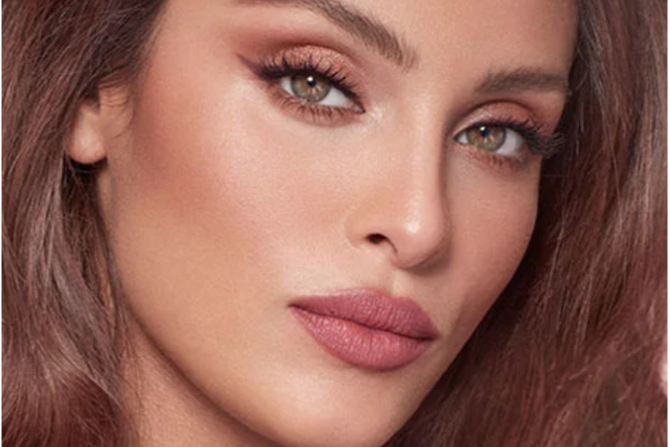 Charlotte Tilbury: A tech-optimised website for global brand Charlotte Tilbury built within 4 months.